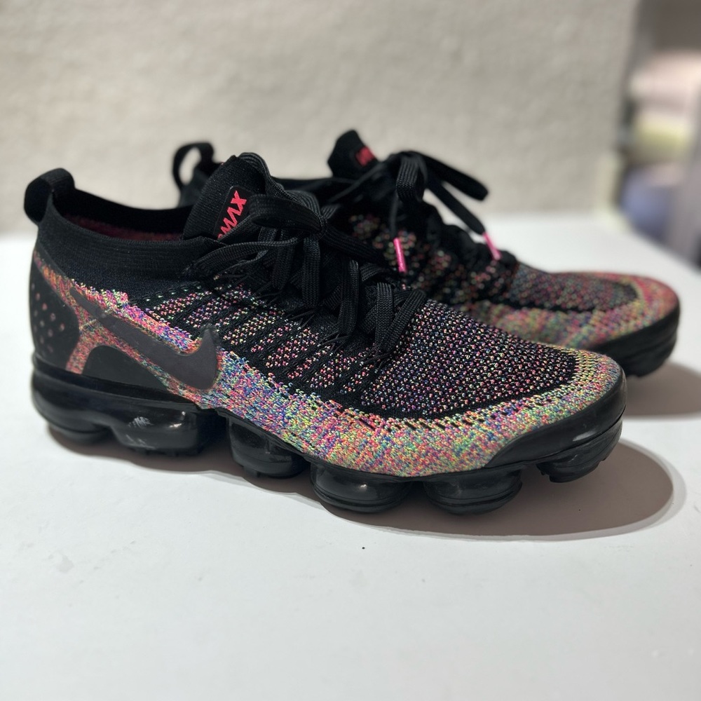 Nike Mens VaporMax Sneaker Rainbow/Black